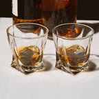 Verres à whisky - Twisted (lot de 2) avec 2 pierres de glace (pierres de refroidissement)