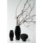 Vase boule design innovant, verre noir, RUD00_Luxury Edition