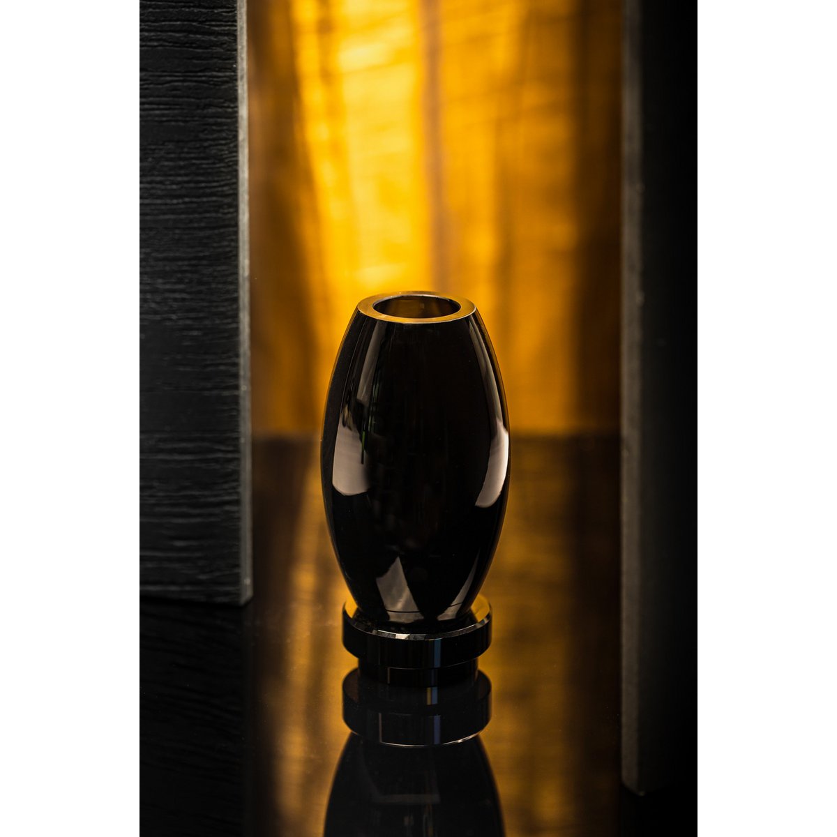 Art de la Table Grand vase moderne, design innovant, dos en verre haut de gamme. RUD44ZW Zistyhome art de la table