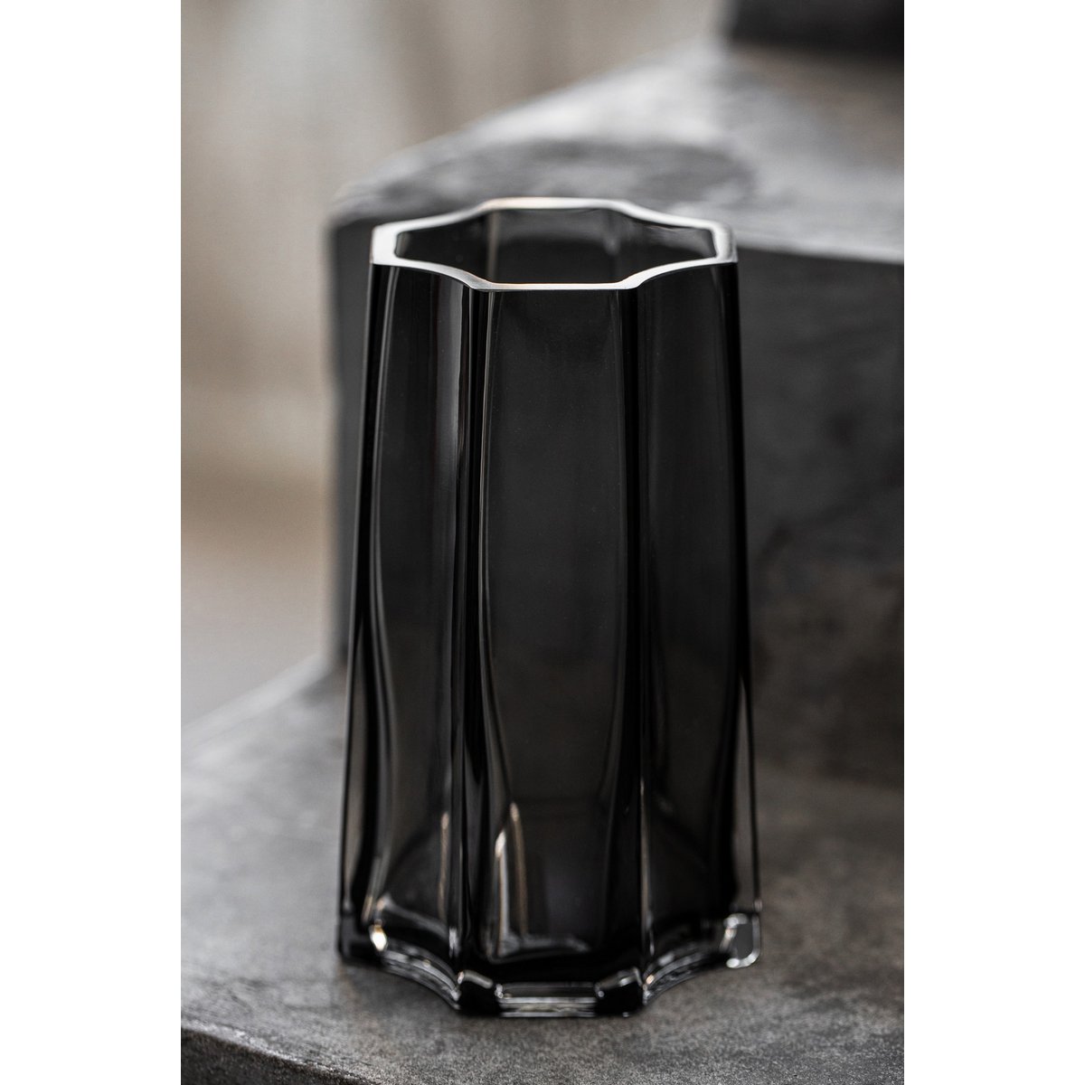 Art de la Table Vase haut de luxe moderne-classique, design belge élégant, LENOX 40 Gris Zistyhome art de la table