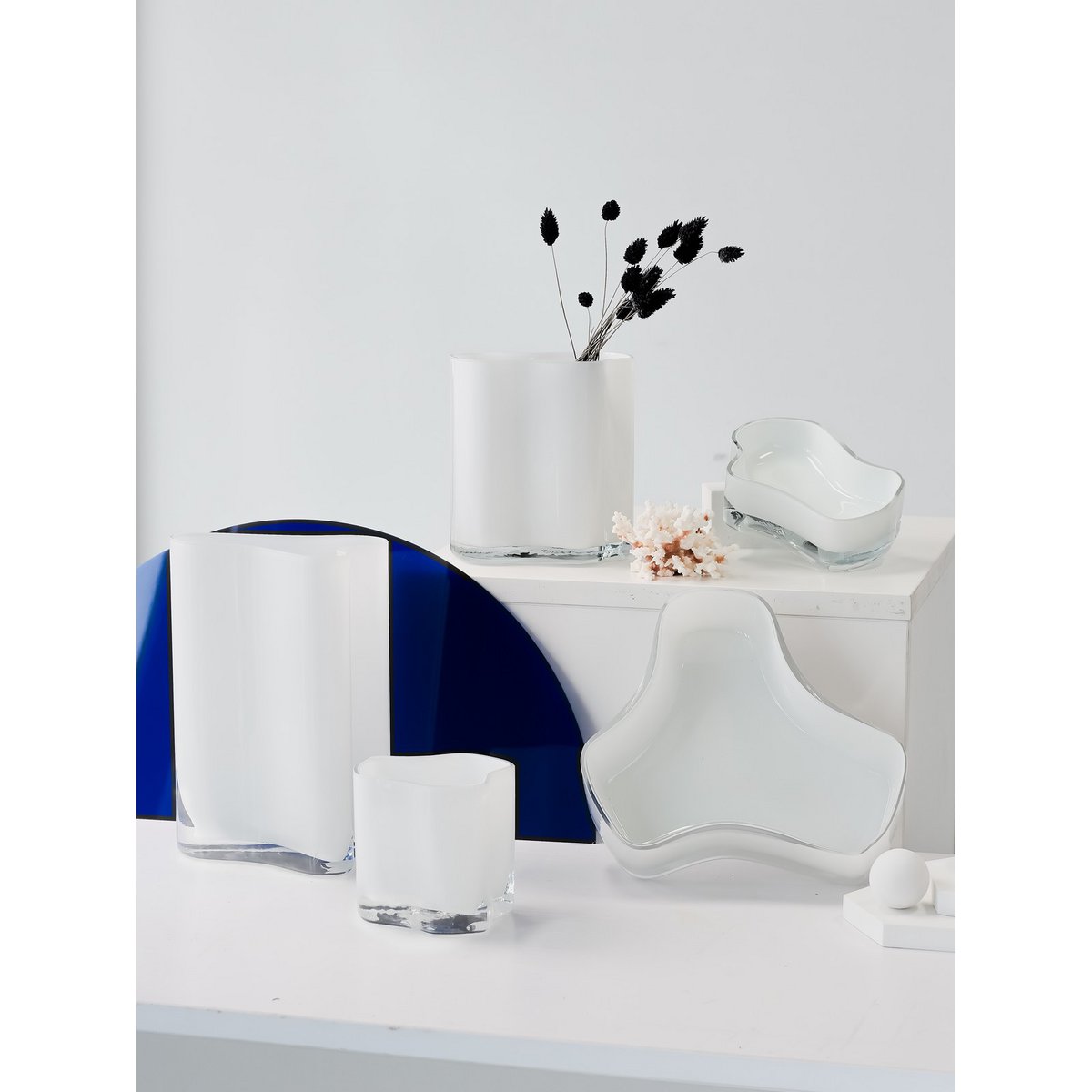 Art de la Table Nouveau grand bol ou assiette au design moderne, inspiré de CORAL et Aalto, COR08WH Zistyhome art de la table