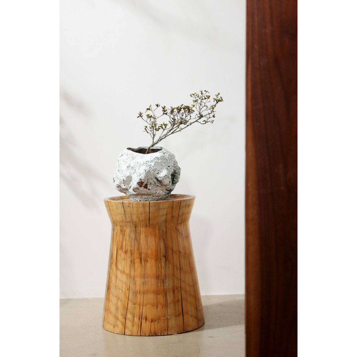 Vase en céramique w. look rock, design naturel tendance.CHU20WH