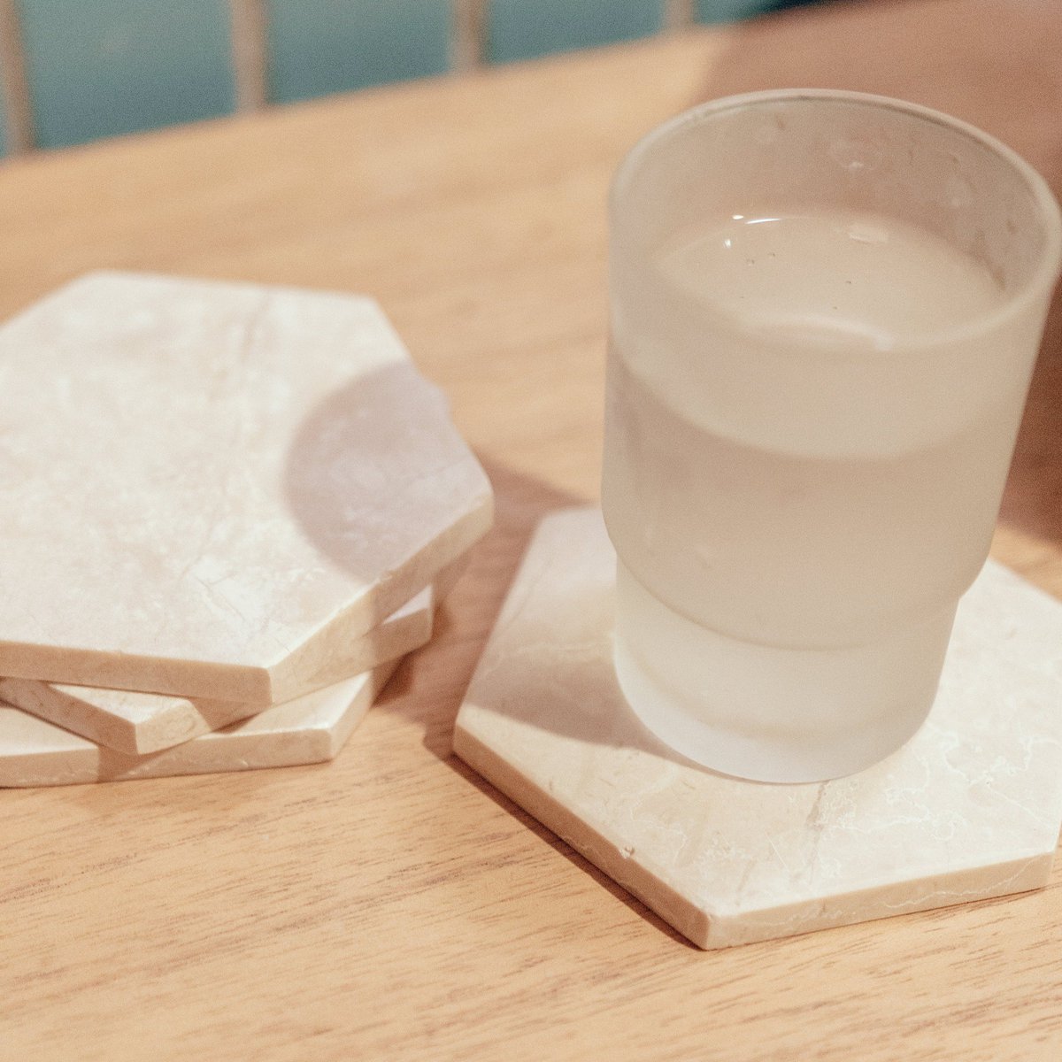 Marble Coasters Handmade Set de 4 ou 8 INAI (blanc)