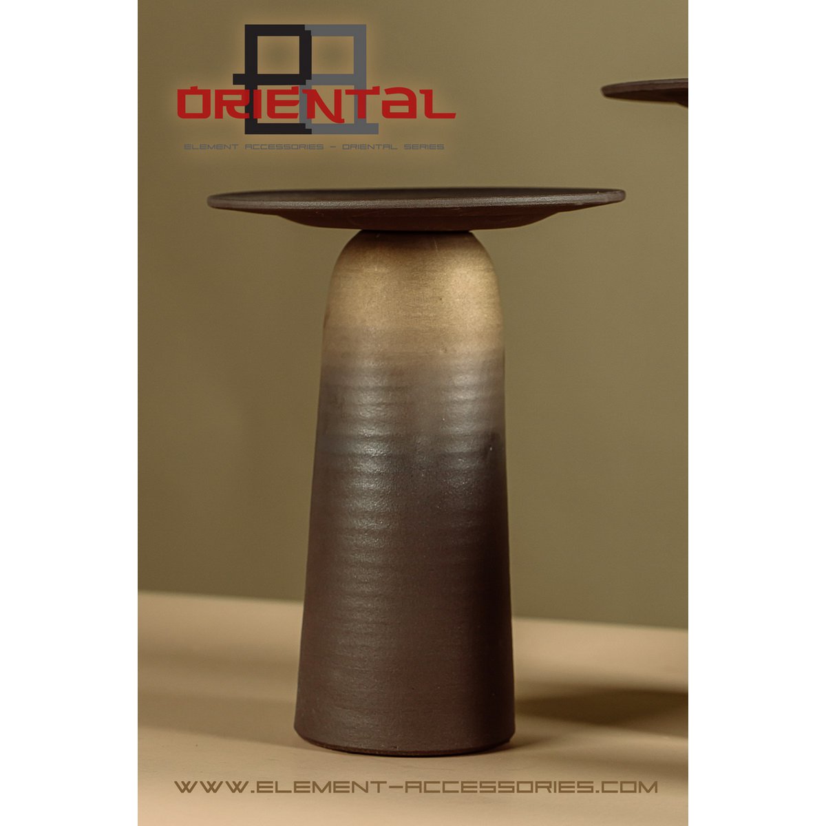 vase en céramique au design haut de gamme innovant, East+West, ULF28BB