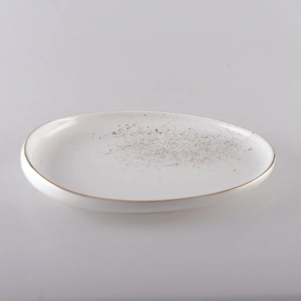 Assiette à dessert ovale blanche flash or AULICA