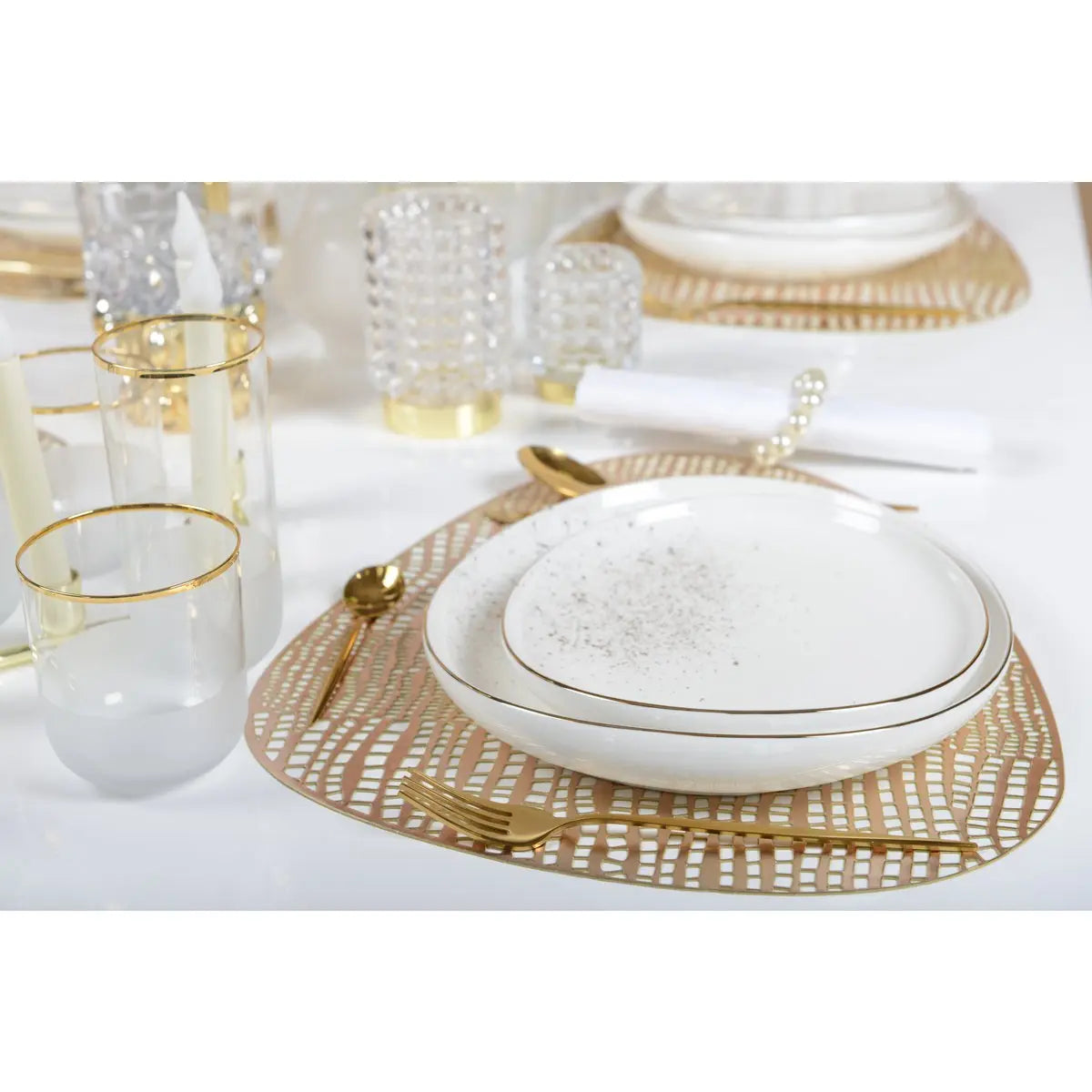 Assiette à dessert ovale blanche flash or AULICA