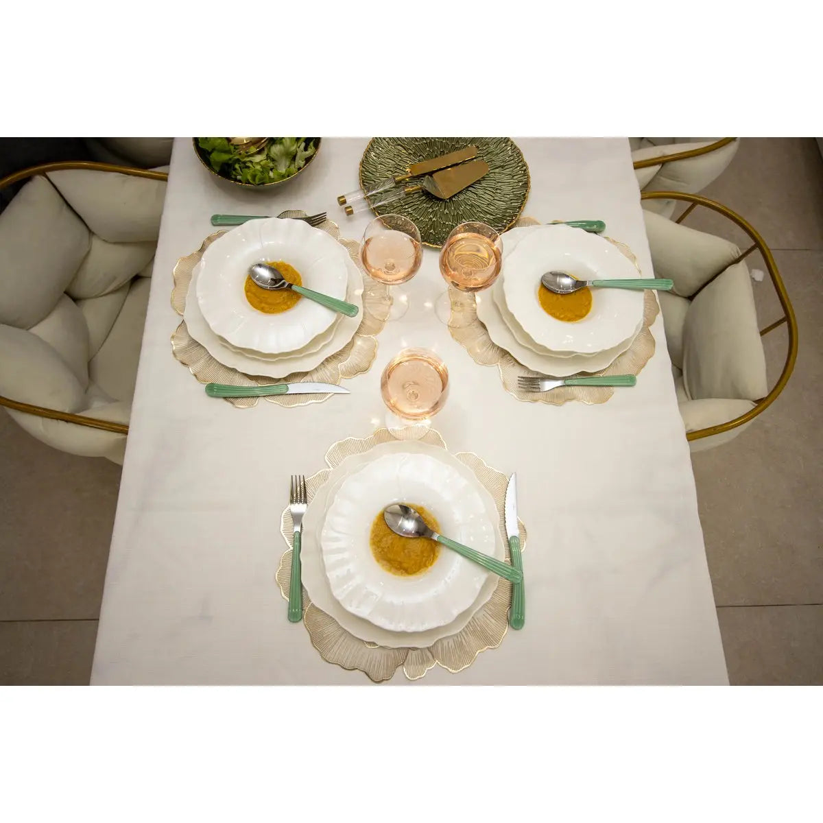 Assiette creuse fleur blanche 24.5cm AULICA