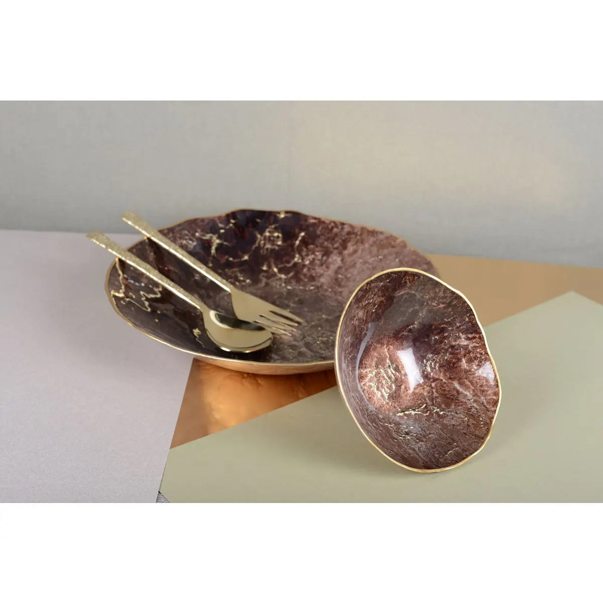 Bol marron avec bord doré 20cm AULICA
