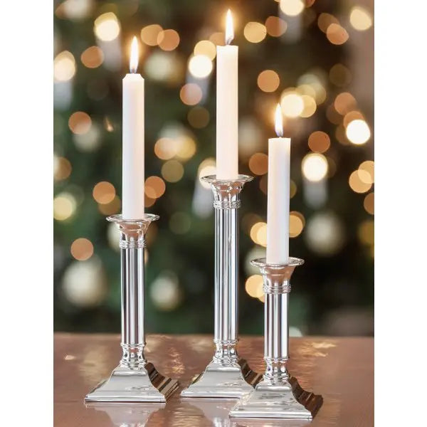 Bougeoir EDZARD Lincoln pour bougies en bâton, noble argenté, protégé contre la ternissure, hauteur 19 cm EDZARD-SHOP.com