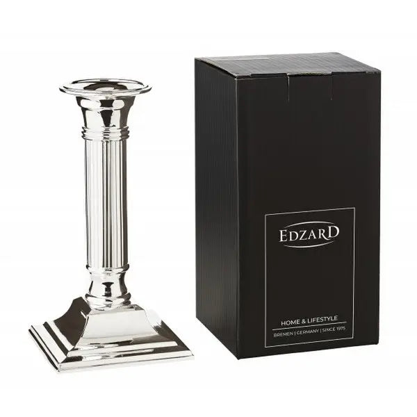 Bougeoir EDZARD Lincoln pour bougies en bâtonnet, tige cannelée, noble argenté, protégé contre la ternissure, H 15 cm EDZARD-SHOP.com
