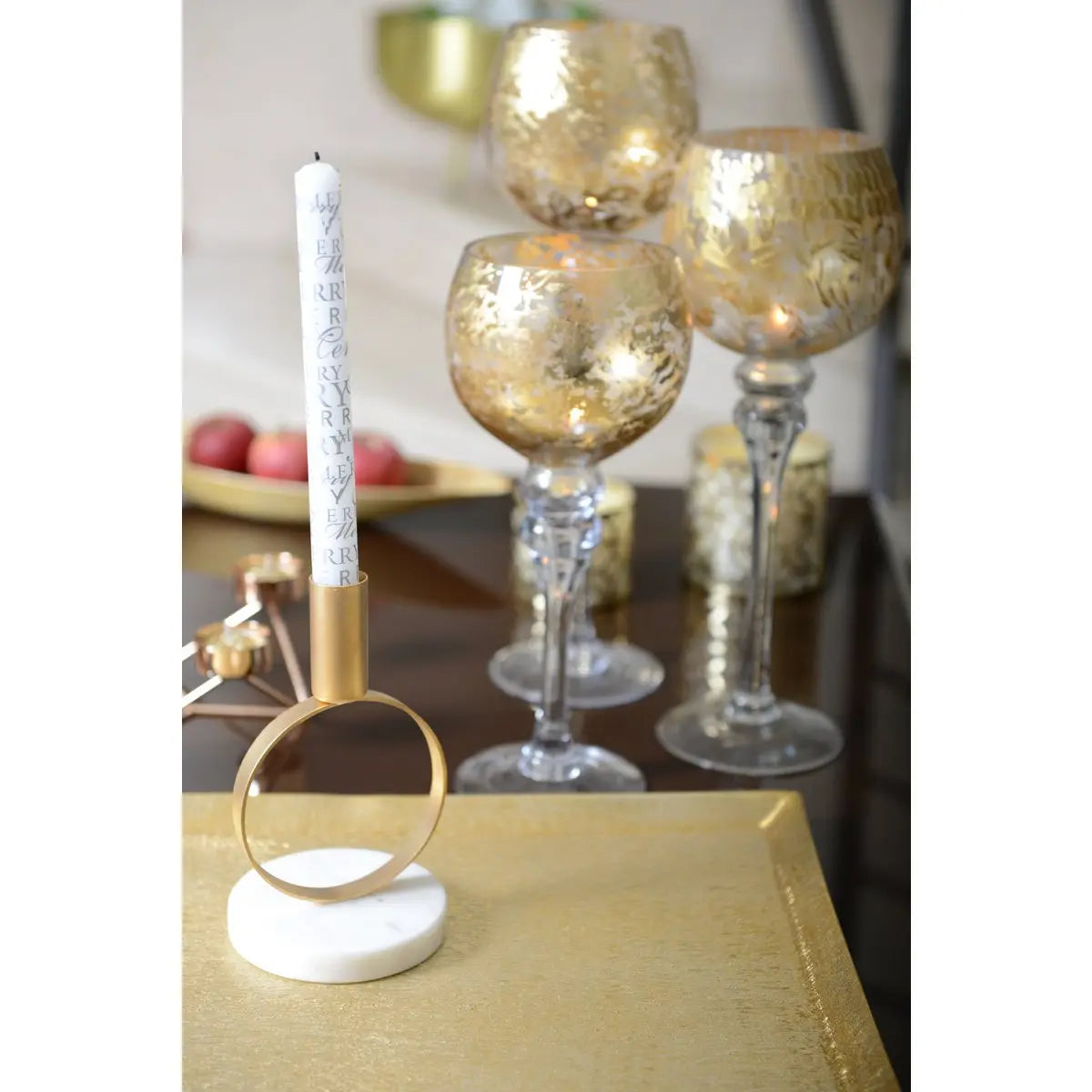 Bougeoir doré mat rond support marbre h.17 cm AULICA