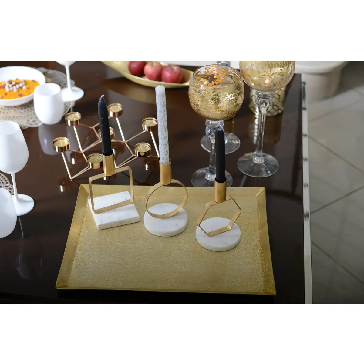 Bougeoir doré mat rond support marbre h.17 cm AULICA