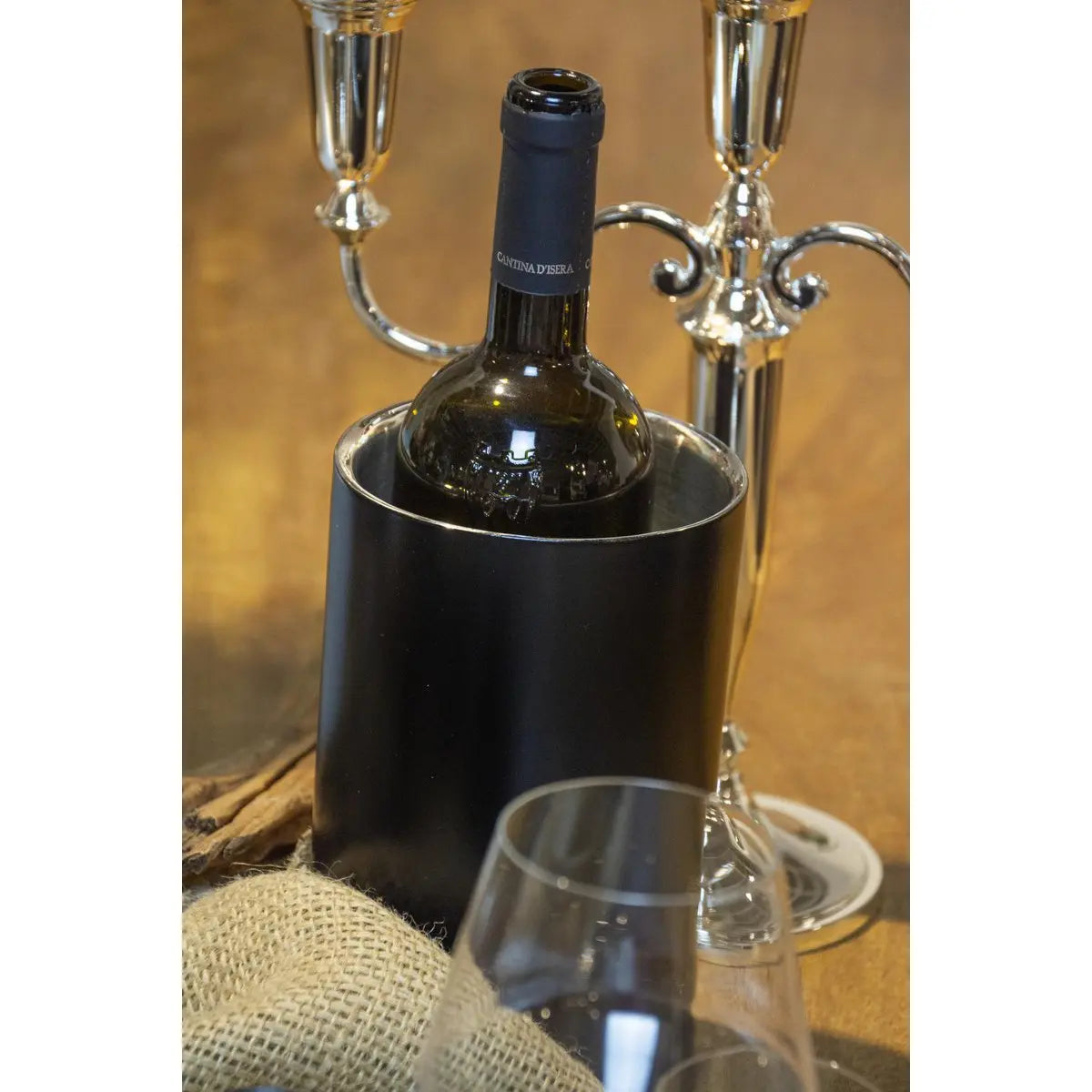 Cave à vin EDZARD Pearl, double paroi, extérieur noir mat, intérieur en acier inoxydable, hauteur 20 cm, ø 12 cm EDZARD-SHOP.com