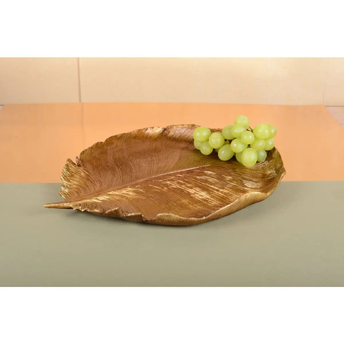 Coupe décorative feuille dorée 38x29.5x4cm AULICA