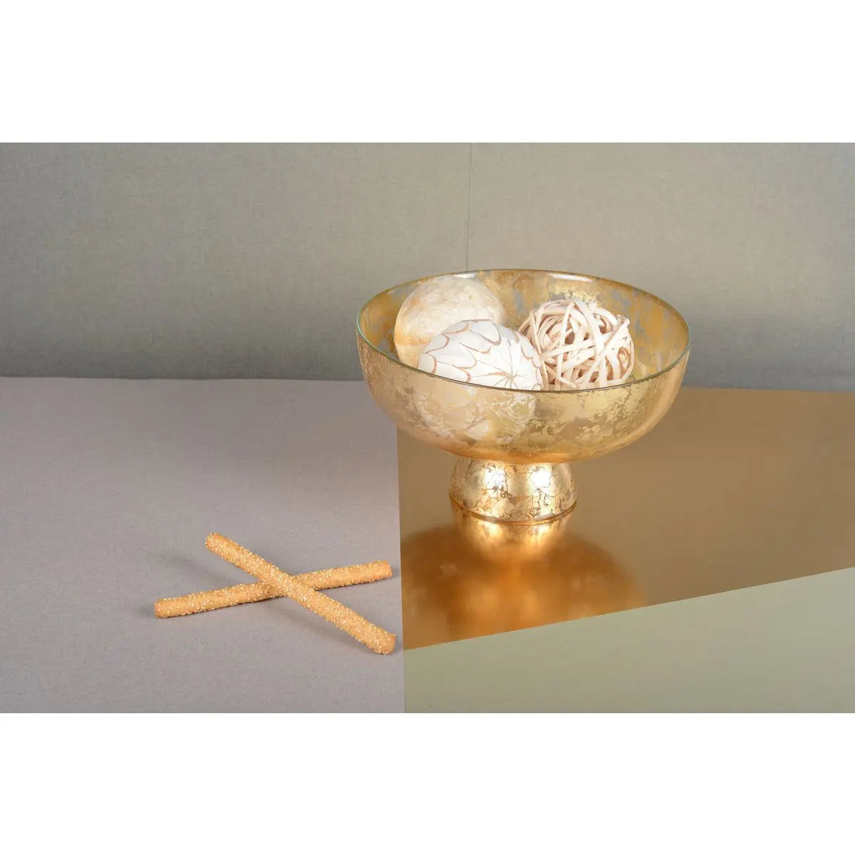 Coupe sur pied dorée 27x27x9cm AULICA