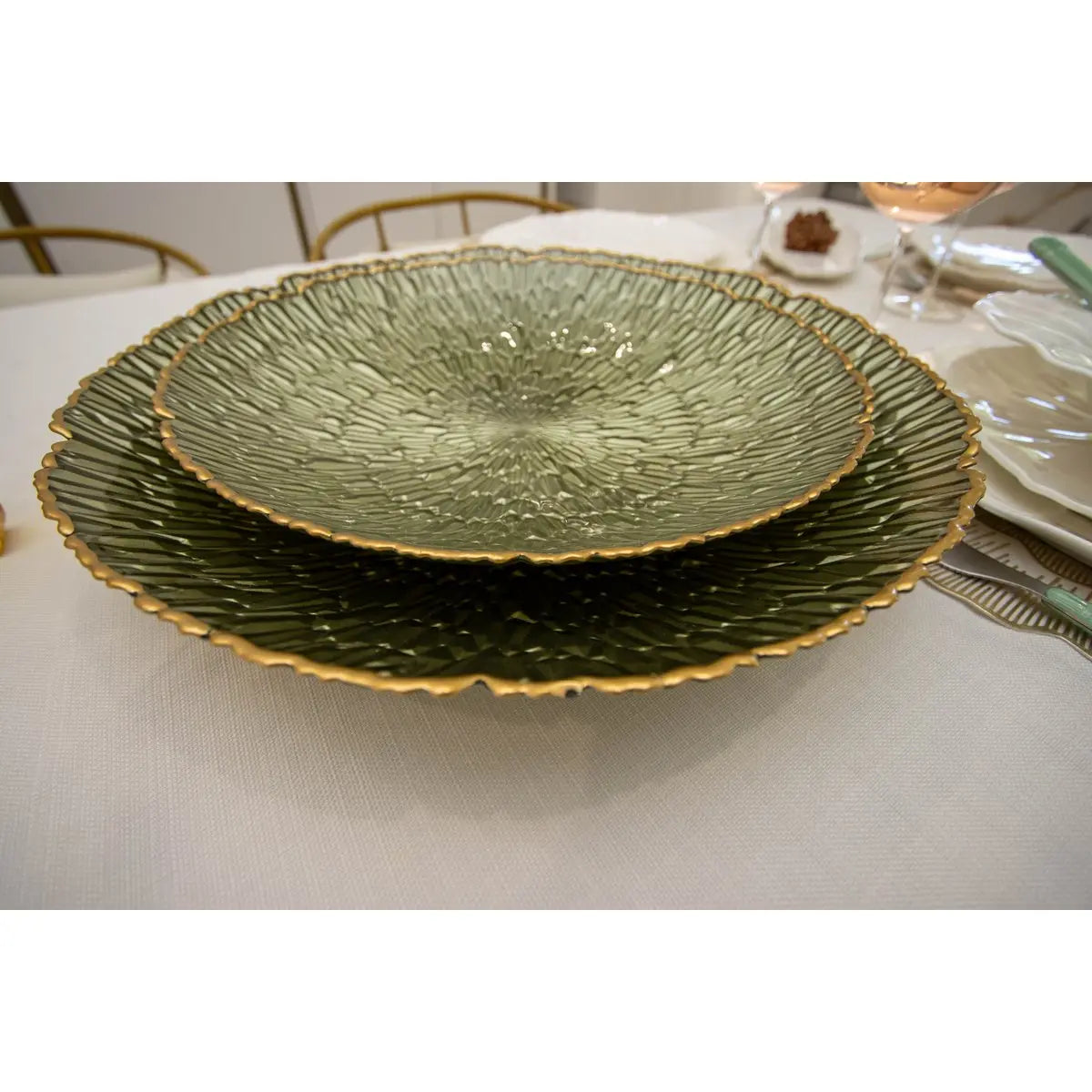 Coupe verte avec bord doré 40.5cm AULICA