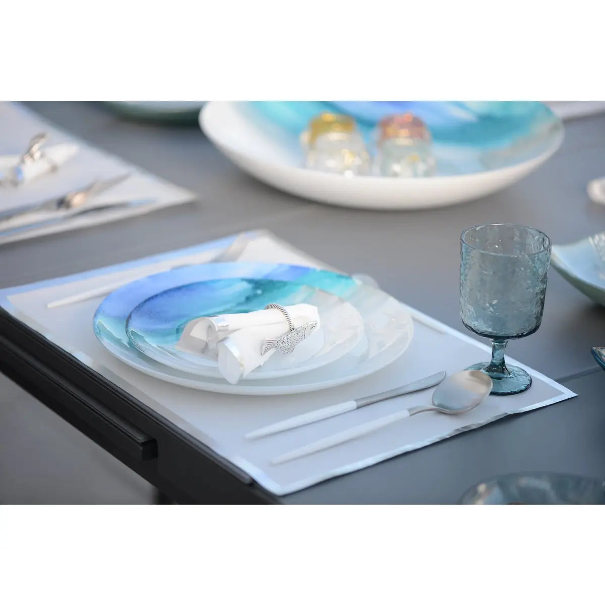Dessous d'assiette jetable 31.5x45cm blanc et argent rouleau 32 pièce AULICA
