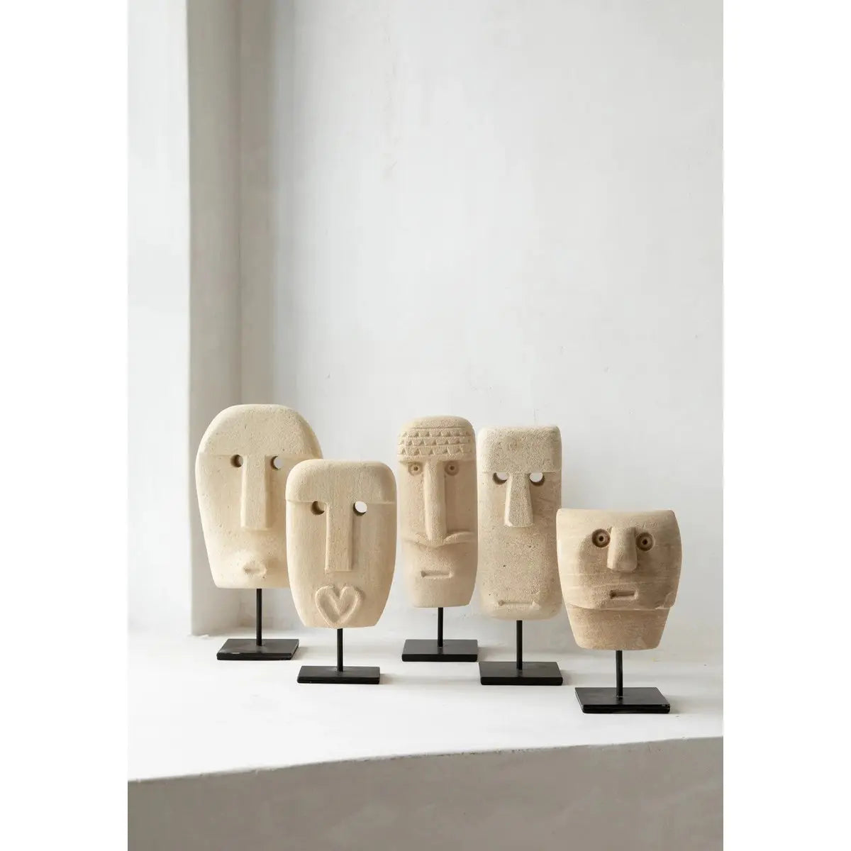 La Pierre Sumba %2320 sur Support Bazar Bizar Living