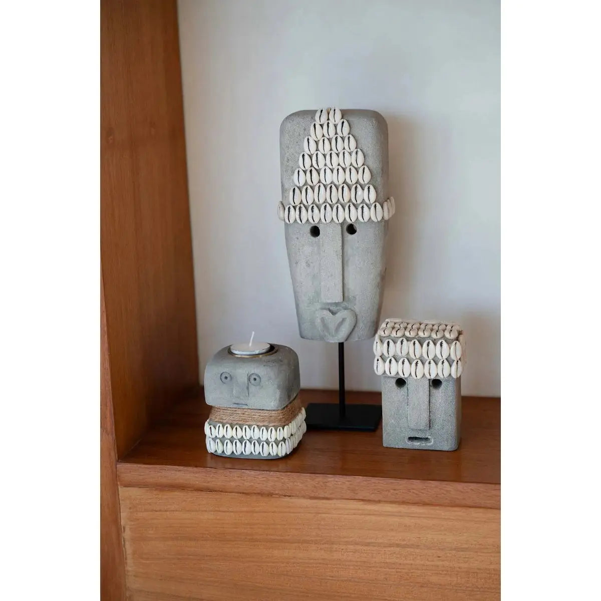 La pierre Sumba %2332 sur support Bazar Bizar Living