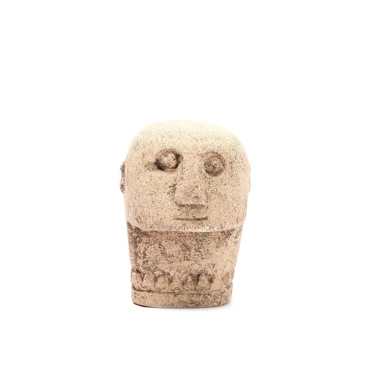 La statue en pierre de Sumba %2309 Bazar Bizar Living