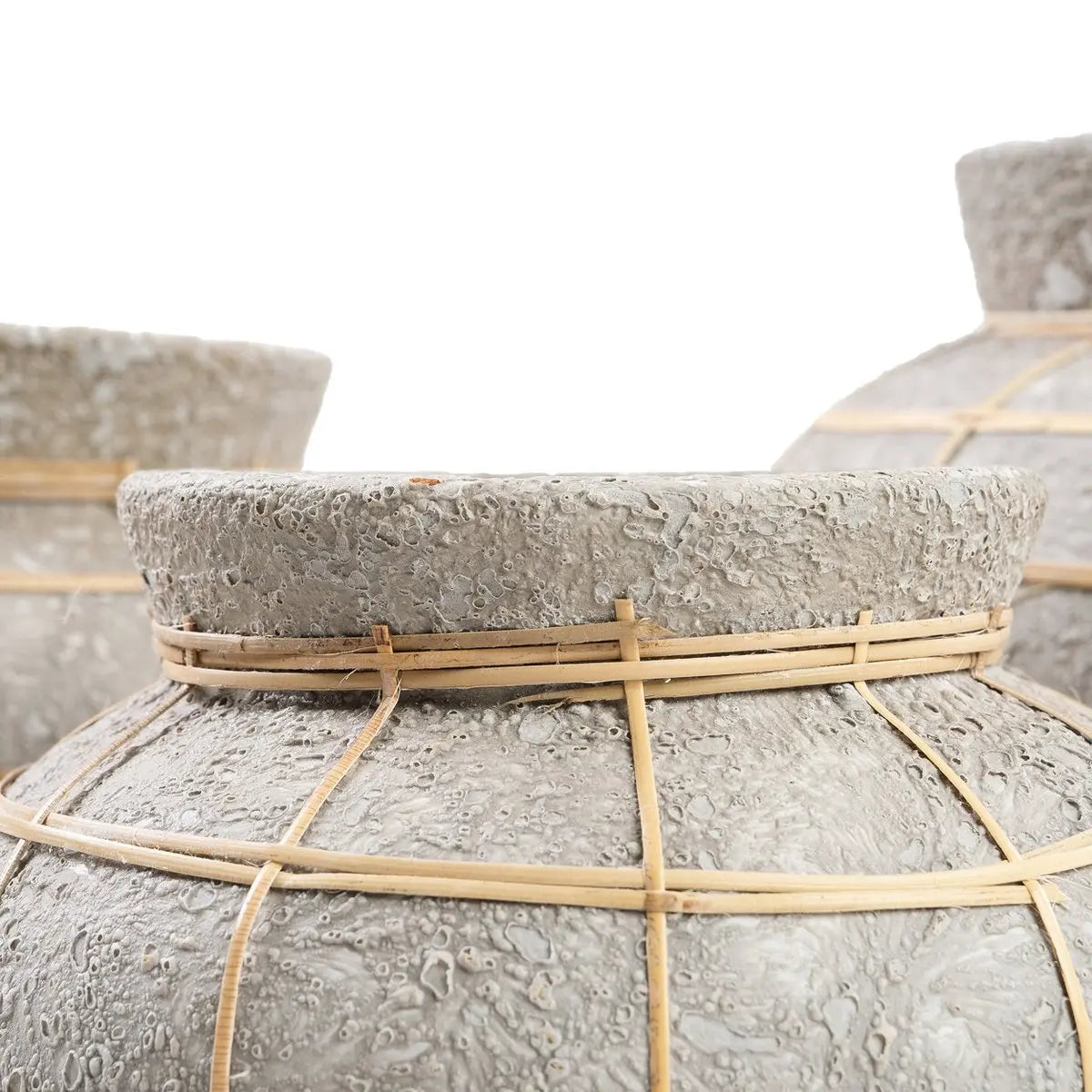 Le Vase Belly - Béton Naturel - S Bazar Bizar Living