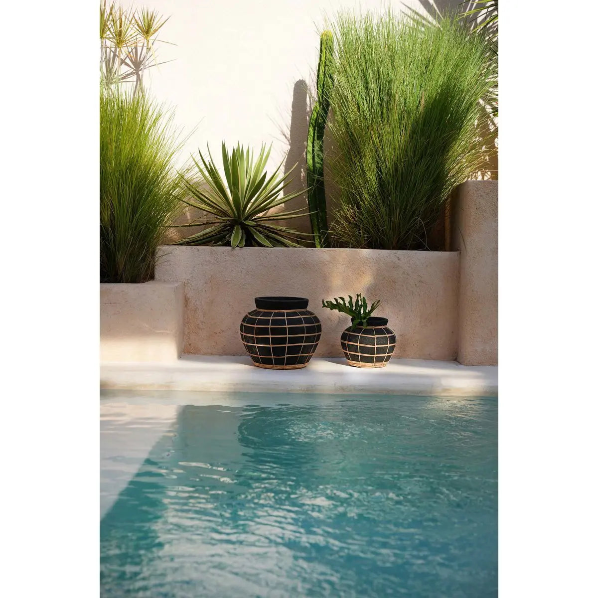 Le Vase Belly - Noir Naturel - S Bazar Bizar Living