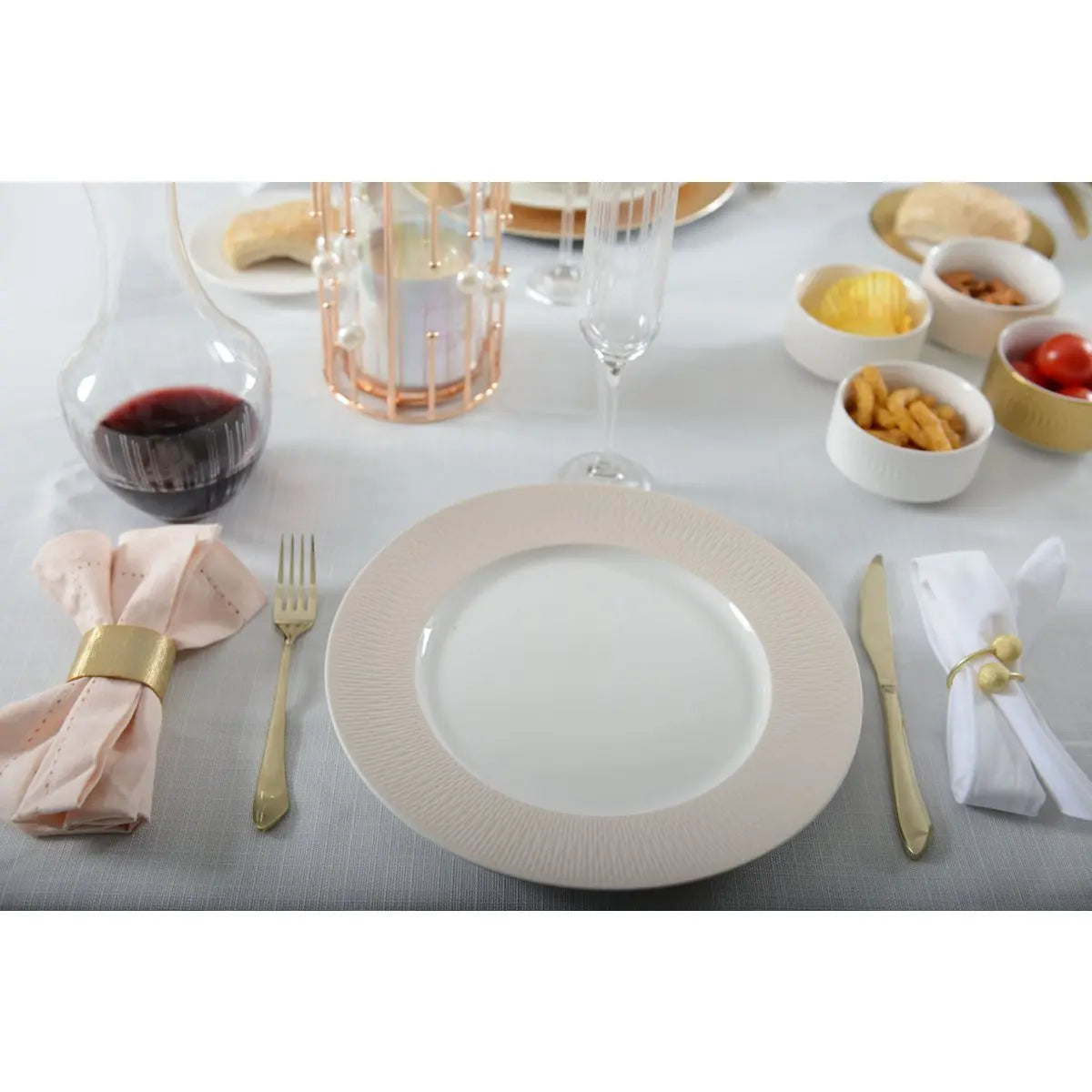 Lot de 4 ronds de serviettes ovales dorés AULICA