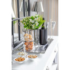 Pot en verre Lia (H 29 cm, ø 14 cm), avec un couvercle en cristal soufflé à la bouche avec un bord en platine EDZARD-SHOP.com