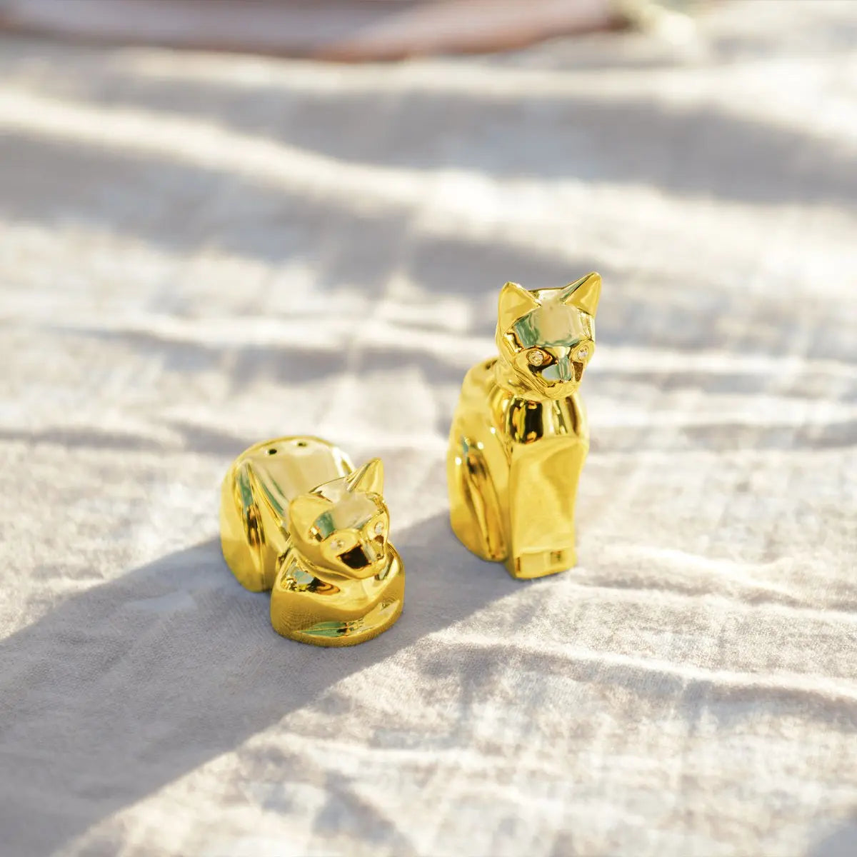 Salière et poivrière chat doré AULICA