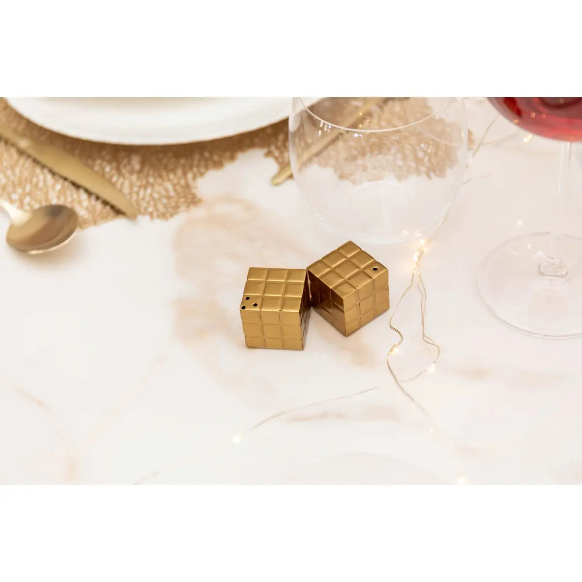 Salière et poivrière rubik's cube doré 3x3x3cm AULICA