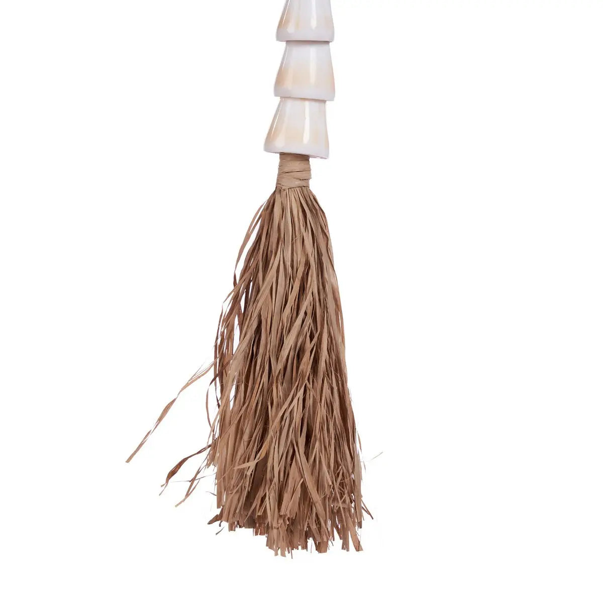 The Cone Shell Tassel - Natural White Bazar Bizar Living