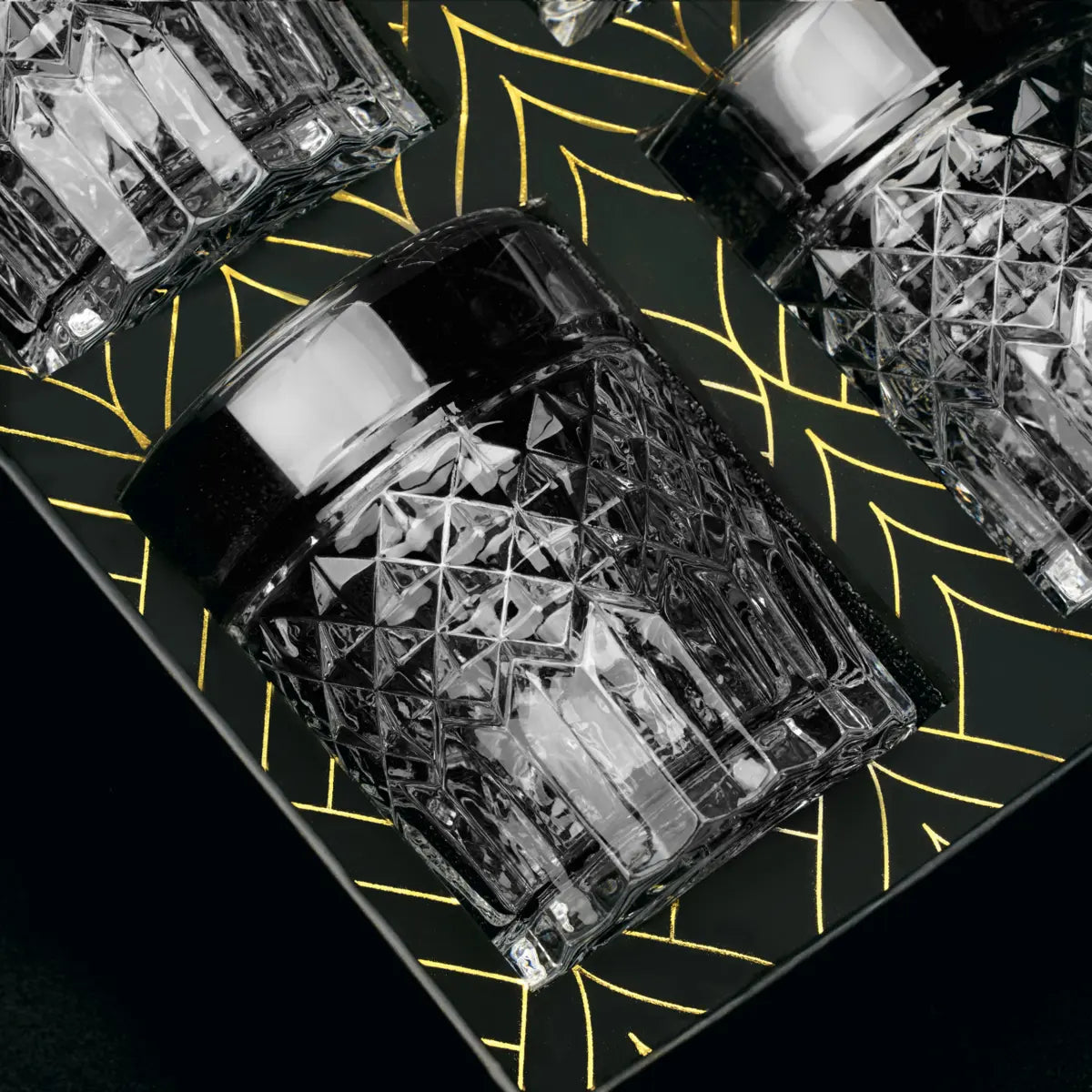 The Privilege Collection - Prestige Glasses ROCKS Whiskey Chilling Stones