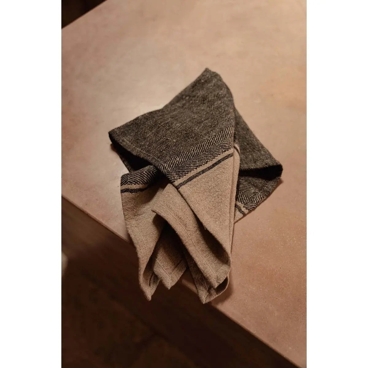 Torchon de Cuisine The Linen Dash - Noir Naturel - 50x70 Bazar Bizar Living