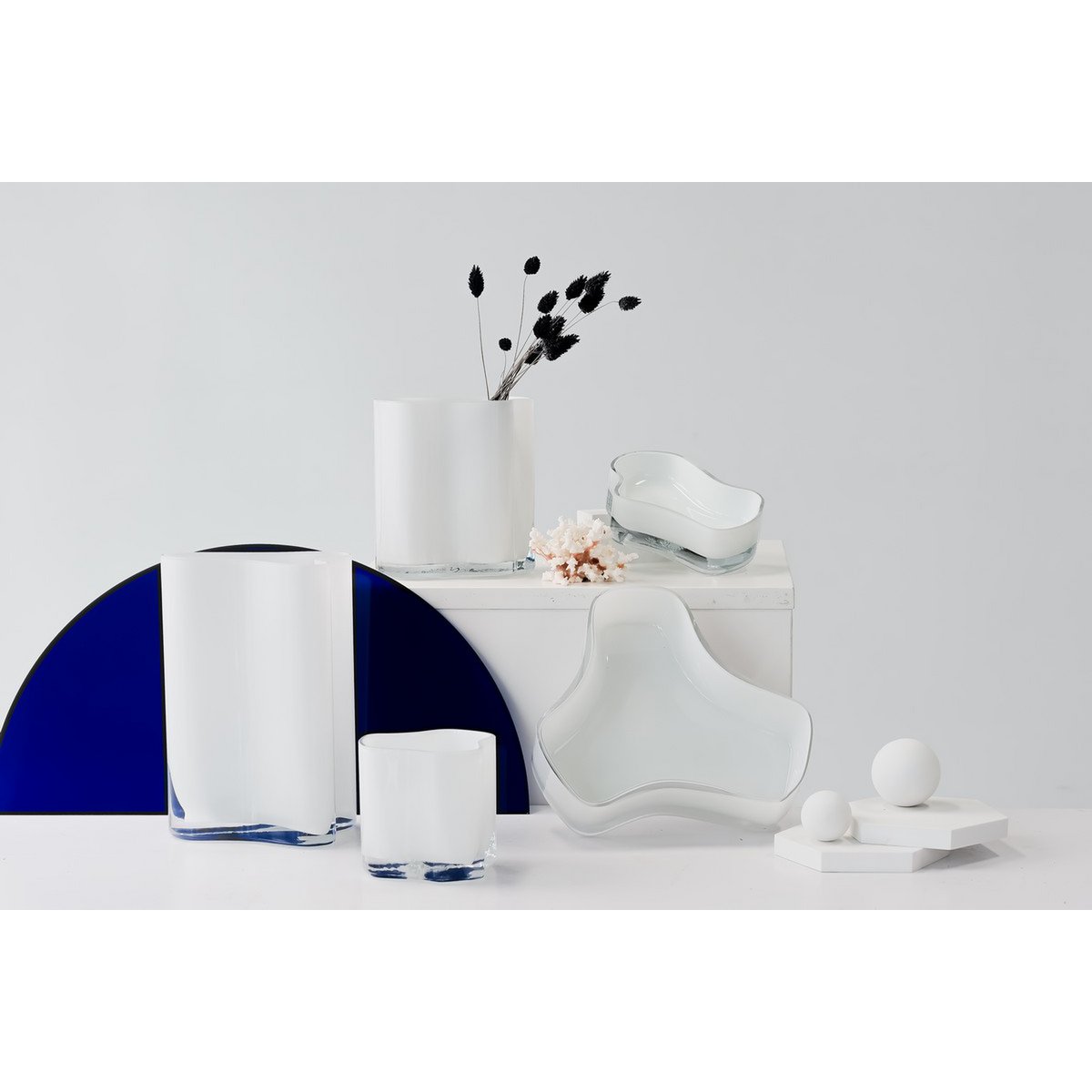 Art de la Table Nouveau grand bol ou assiette au design moderne, inspiré de CORAL et Aalto, COR08WH Zistyhome art de la table