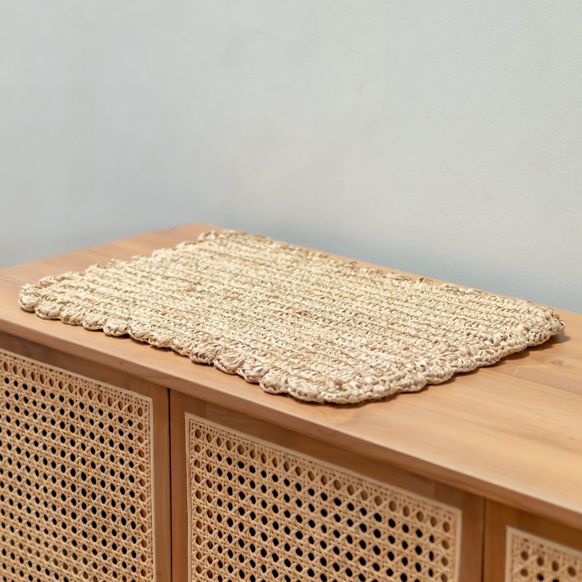 Set de table (Lot de 2, 4 ou 6) 50x30 cm | Set de table rectangulaire Boho KUARA tissé en raphia