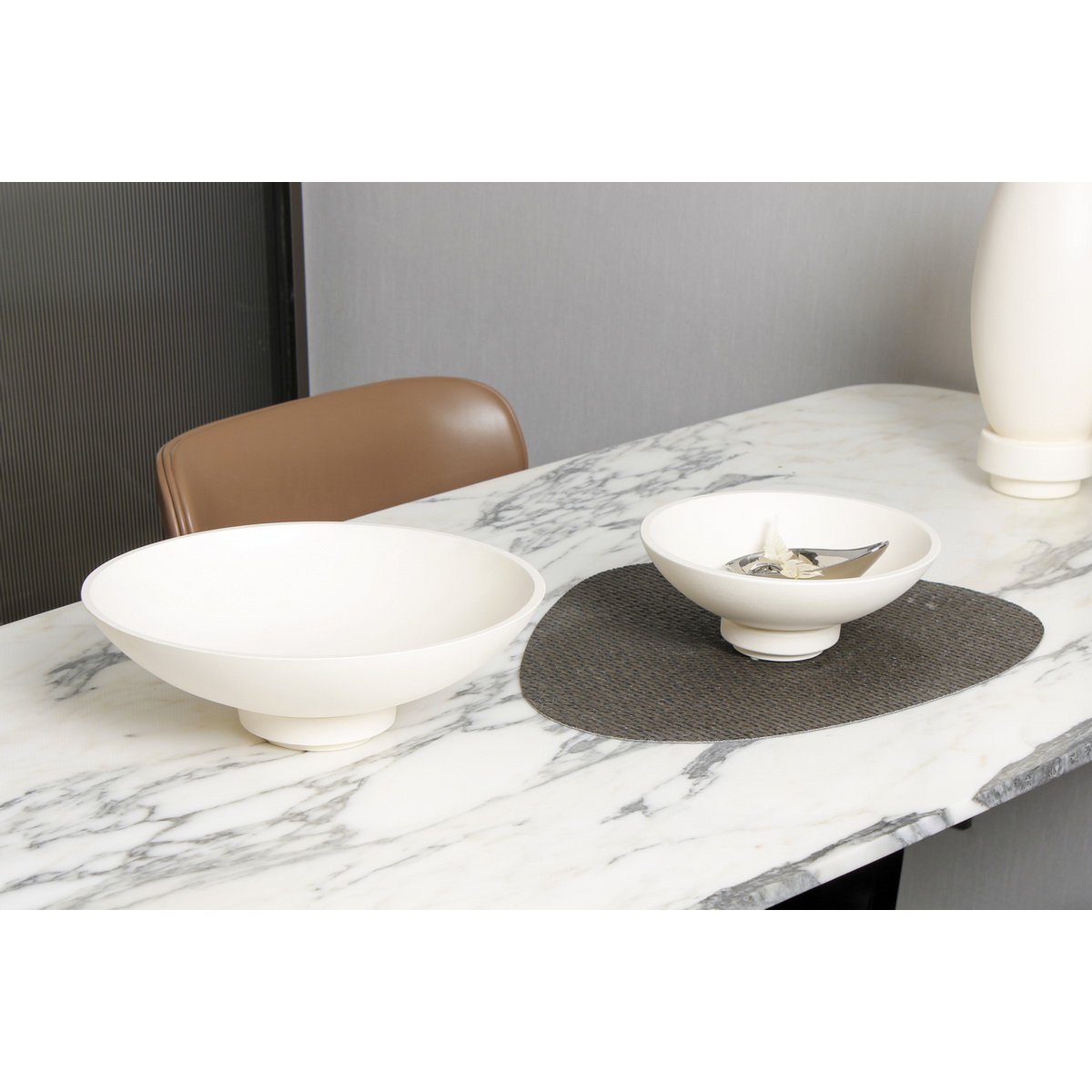 Grand Bol Design Moderne, en micro ciment, noir, RUD12WH