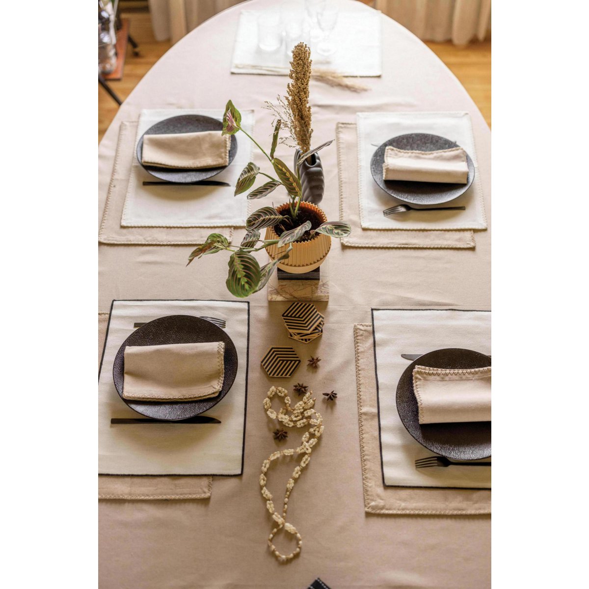 Nappe recyclée Delia Naturel 170 x 300