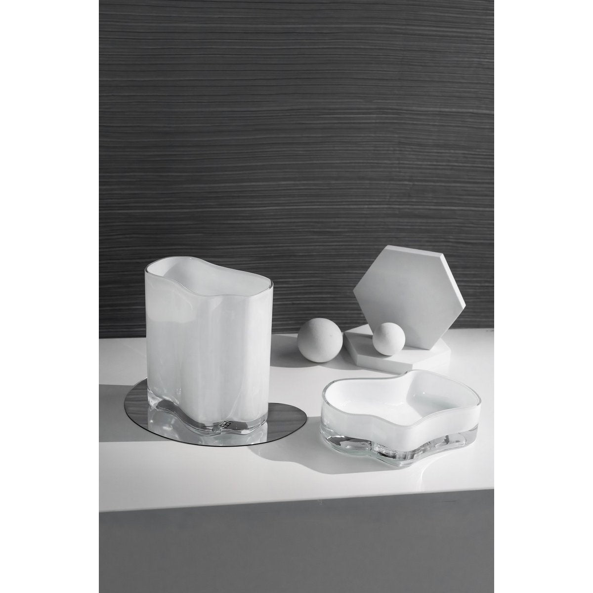 Art de la Table Nouveau grand bol ou assiette au design moderne, inspiré de CORAL et Aalto, COR08WH Zistyhome art de la table